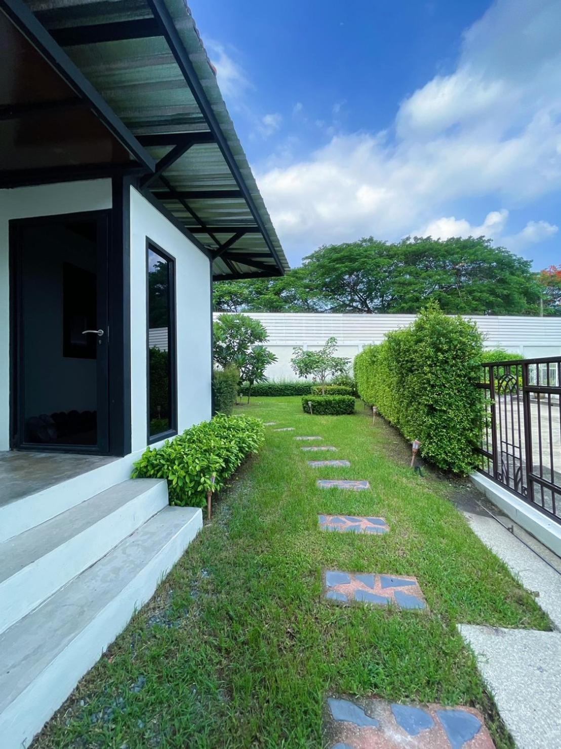 Anna Home@Lat Krabang 방콕 외부 사진